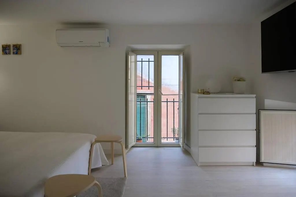 Casa Vacanze Marta Aci Trezza Aci Castello 0*,  Italy
